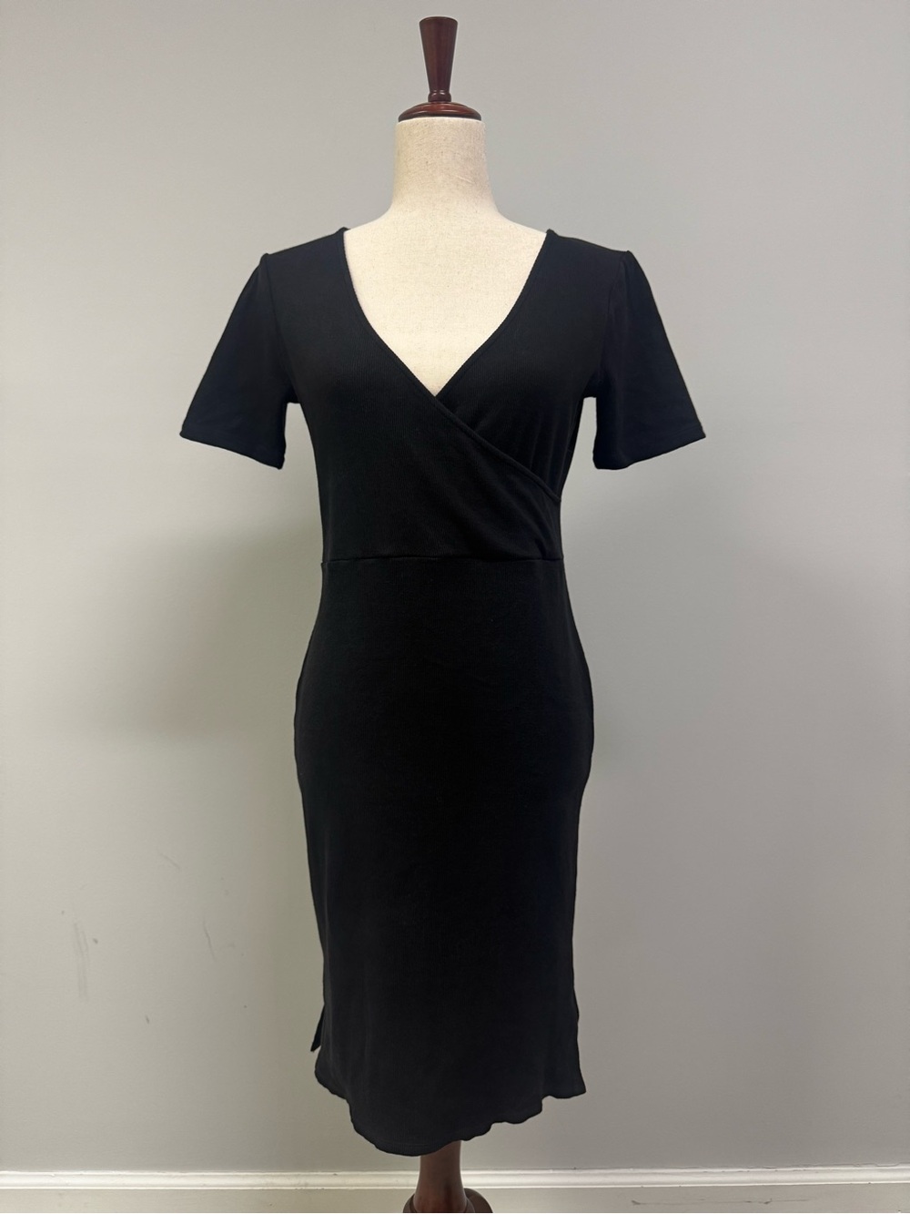 V-Neck Black Wrap Maternity Midi Dress